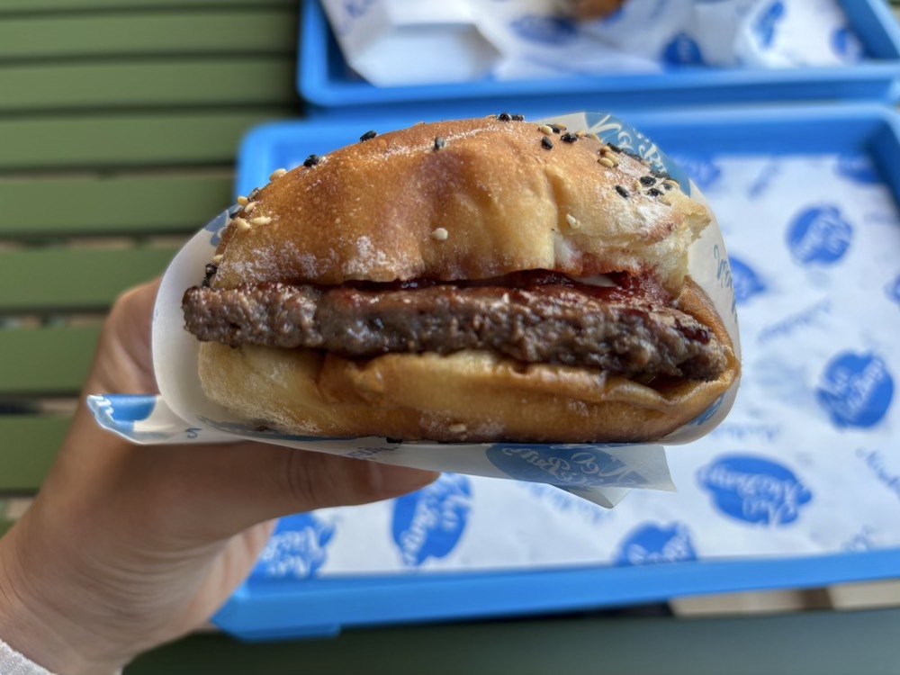 ネオナイスバーガー 640円