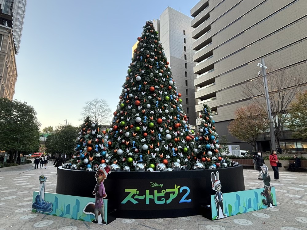 ズートピア2クリスマスツリー東京ミッドタウン日比谷